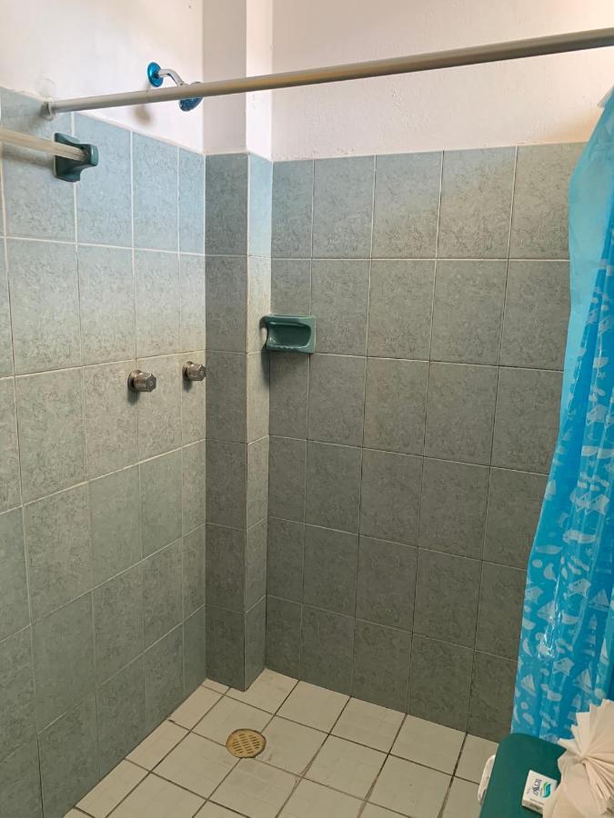 Hotel Casa Juanita プエルト・エスコンディード エクステリア 写真